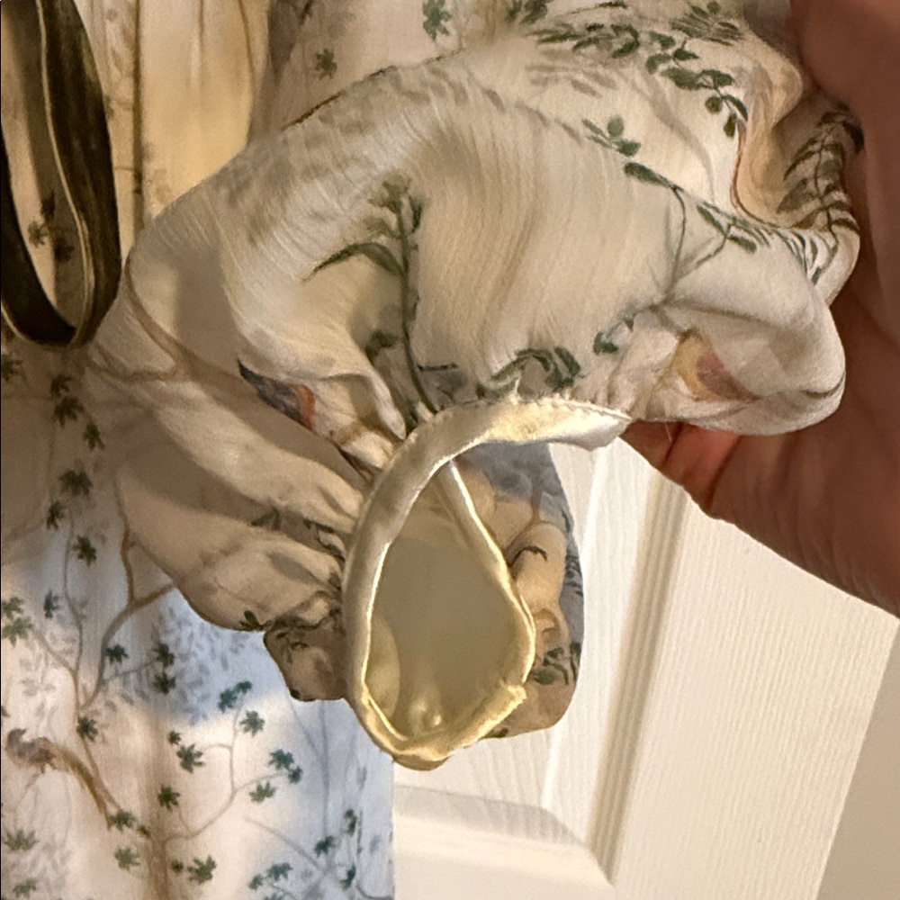 ANTONIO MELANI Ivory Floral Long Sleeve Maxi Dress with Olive Sash - Picture 4 of 7